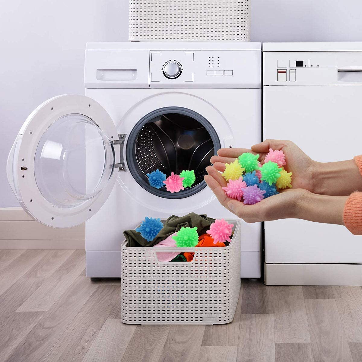 Washing Machine Balls Reusable Eco-Friendly Laundry Scrubbing Balls – Anti-Tangle, Wrinkle-Reducing for Lint & Pet Hair Removal | Pack of 1