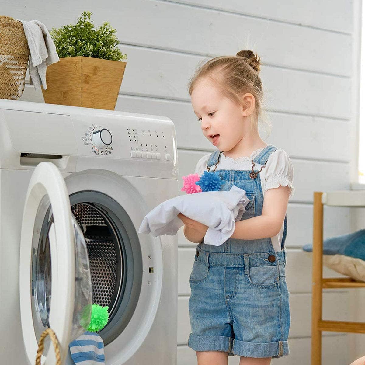 Washing Machine Balls Reusable Eco-Friendly Laundry Scrubbing Balls – Anti-Tangle, Wrinkle-Reducing for Lint & Pet Hair Removal | Pack of 1